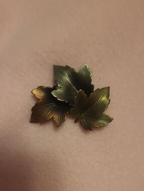 K&T Maple Leaf Brooch